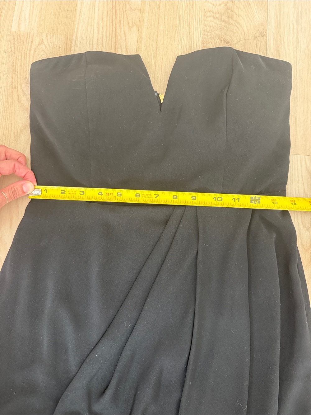 Shona Joy Black Strapless Draped Gown - Picture 7 of 8